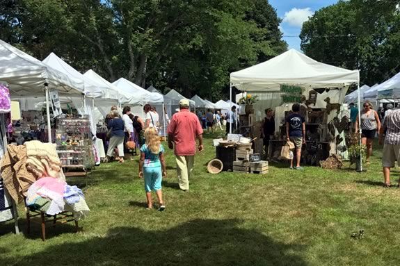 Olde Ipswich Days brings art, crafts, food and music to the S. Village Green in Ipswich Massachusetts! Olde Ipswich Days brings art, crafts, food and music to the S. Village Green in Ipswich Massachusetts!
